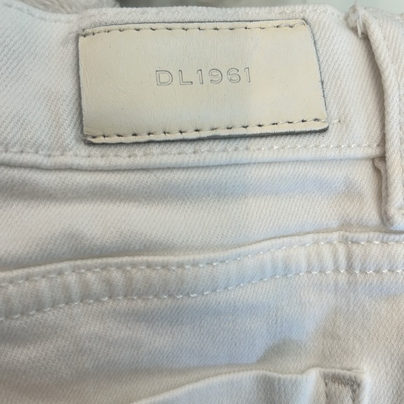 DL1961 Jeans - Picture 9 of 11